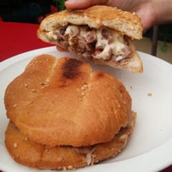 Stein's - Torta gigante de bistec!! Deliciosa