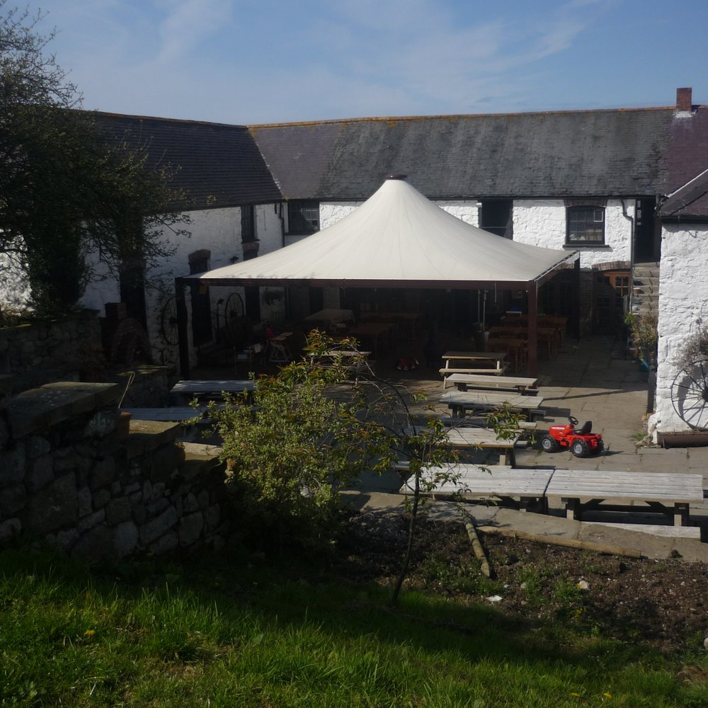Cartwheel Cafe - Cafes Near Me - Llandudno, CWY