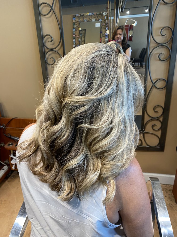 Star Salon Spa Image