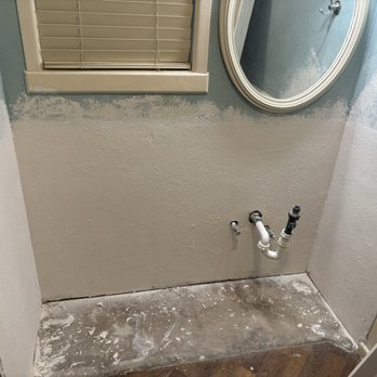 M James Painting - Drywall patch completed and walls textured - Painters Near Me M James Painting - Drywall patch completed and walls textured - Painters Near Me