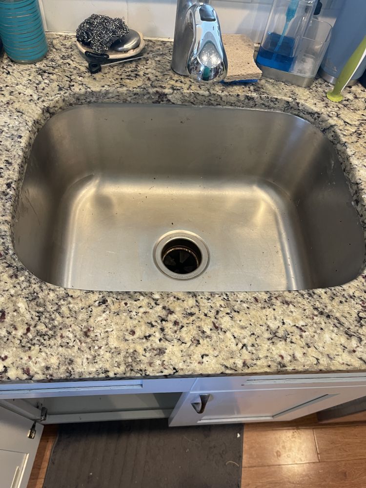 Slide of E The Plumber & Heating