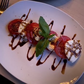 Casa La Luna - Caprese - Italian Near Me - Cleveland, Ohio