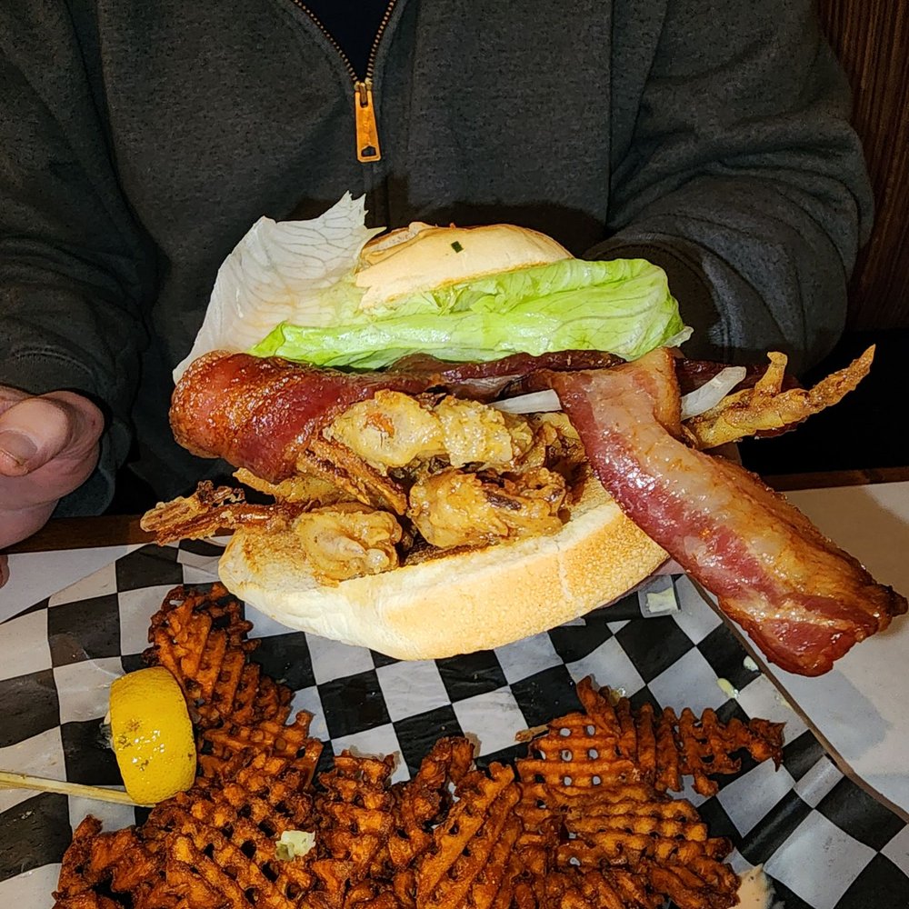 J DUB - Soft shell crab BLT - Breakfast & Brunch Near Me - Bend, Oregon J DUB - Soft shell crab BLT - Breakfast & Brunch Near Me - Bend, Oregon