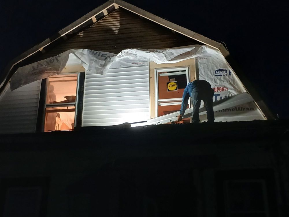 Slide of F & F Home Improvement