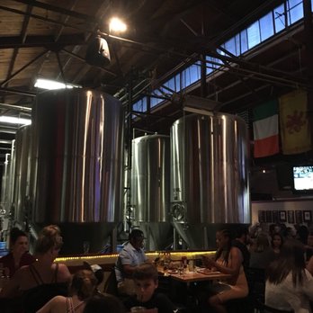 Four Peaks Brewing - Pubs Near Me - Tempe, Arizona