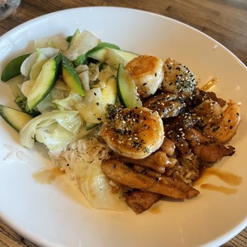 Roots - Teriyaki Bowl with Chicken and Shrimp - Asian Fusion Near Me - Princeton, New Jersey Roots - Teriyaki Bowl with Chicken and Shrimp - Asian Fusion Near Me - Princeton, New Jersey
