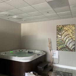 Hot tub area Hot tub area