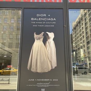The Museum at FIT - Dior, Balenciaga exhibit! - Museums Near Me - New York, New York The Museum at FIT - Dior, Balenciaga exhibit! - Museums Near Me - New York, New York