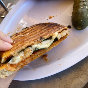 River Rock Roasting Co - pollo tuscano - Coffee & Tea Near Me - La Verkin, Utah