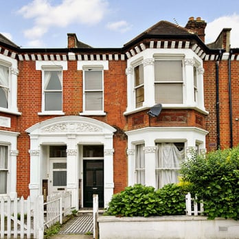 Finlay Brewer - Real Estate Agents Near Me - London, XGL Finlay Brewer - Real Estate Agents Near Me - London, XGL