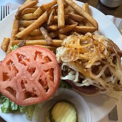Triangle Pub - Turkey Burger
