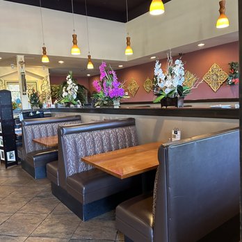Takhrai Thai - Dining space - Thai Near Me - Poway, California Takhrai Thai - Dining space - Thai Near Me - Poway, California