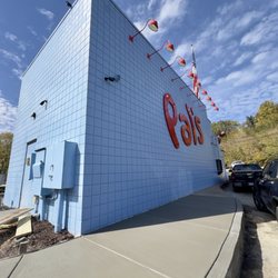 Pal's - Gate City - Drive thru