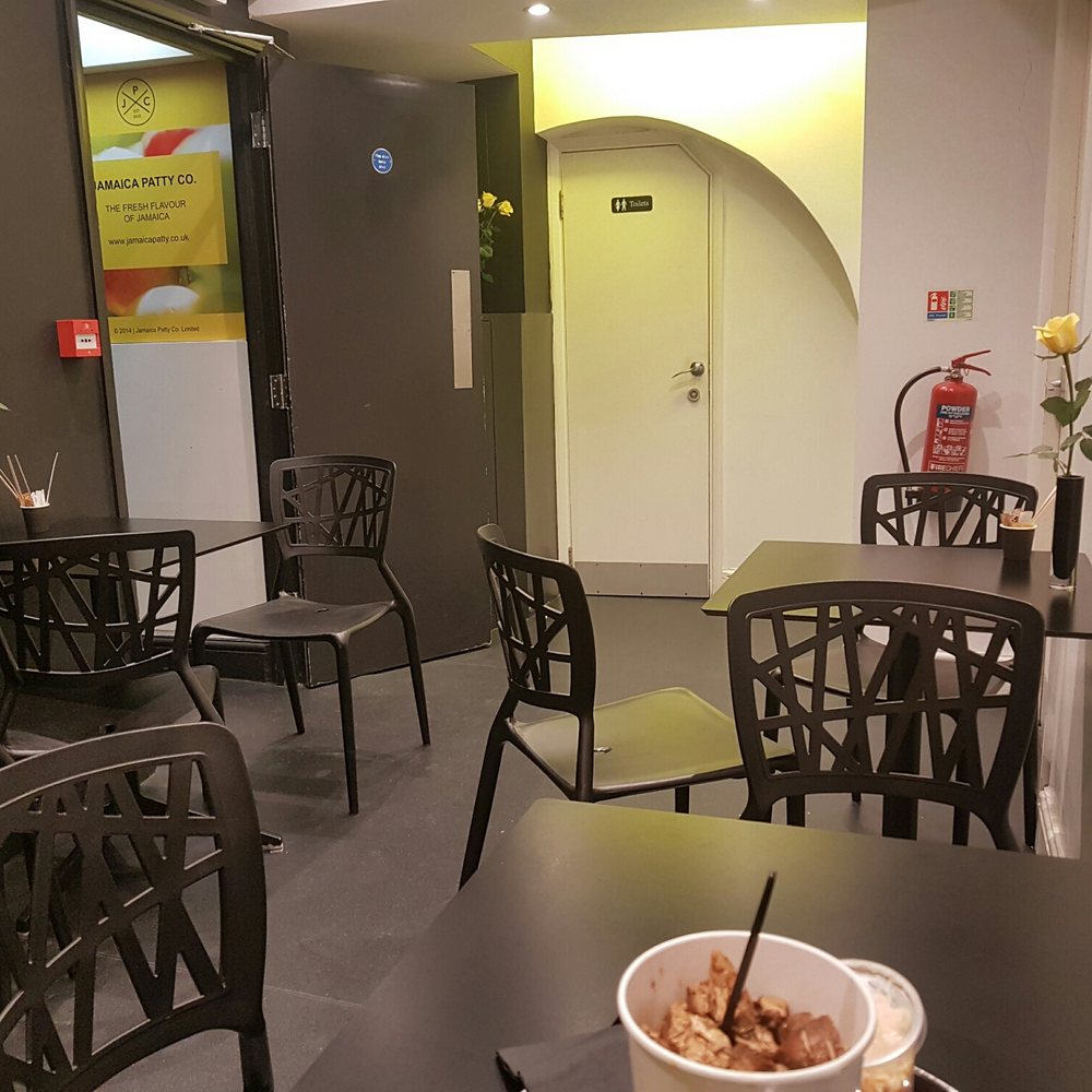 Jamaica Patty Co. - Non-inspirational seating area - Caribbean Near Me - London, XGL