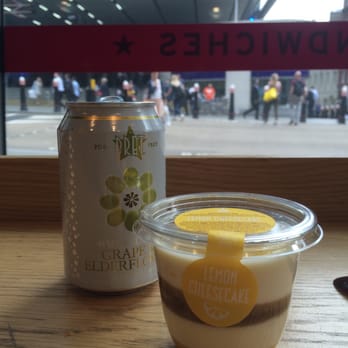 Pret A Manger - Good for people watching - Coffee & Tea Near Me - London, XGL Pret A Manger - Good for people watching - Coffee & Tea Near Me - London, XGL