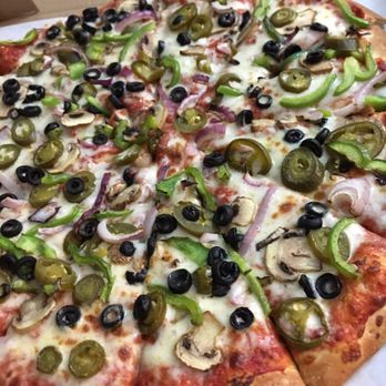 Combo's Pizza - Large Veggie - Pizza Near Me - Fullerton, California Combo's Pizza - Large Veggie - Pizza Near Me - Fullerton, California