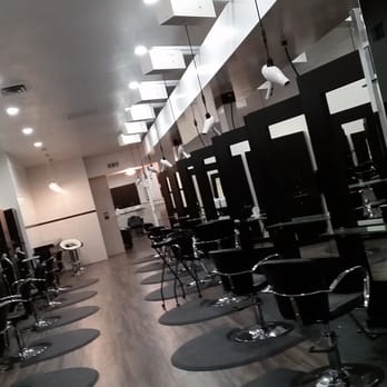 Pomp Salon - Beautiful inside - Hair Salons Near Me - Stockton, California Pomp Salon - Beautiful inside - Hair Salons Near Me - Stockton, California