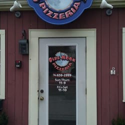 Blue Moon Pizzeria