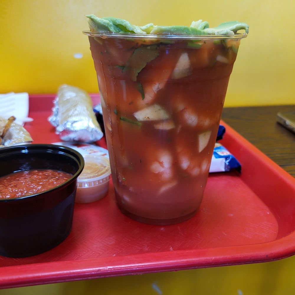 El Pollo Amigo - Shrimp cocktail with tons of large shrimp. Comes with saltine crakers. - Mexican Near Me - West Hills, California El Pollo Amigo - Shrimp cocktail with tons of large shrimp. Comes with saltine crakers. - Mexican Near Me - West Hills, California