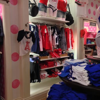Victoria's Secret & PINK - Women's Clothing Near Me - Brea, California Victoria's Secret & PINK - Women's Clothing Near Me - Brea, California