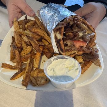 Meze Estiatorio - Gyro plate - Greek Near Me - Worcester, Massachusetts