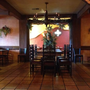 El Bruno's - Pretty inside - Mexican Near Me - Albuquerque, New Mexico El Bruno's - Pretty inside - Mexican Near Me - Albuquerque, New Mexico