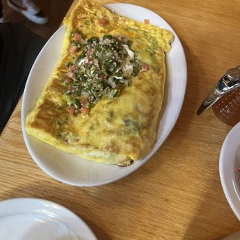 Log Cabin - The Hoss - New Mexican Cuisine Near Me - Ruidoso, New Mexico
