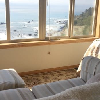 Turtle Rocks Oceanfront Inn - Hotels Near Me - Trinidad, California Turtle Rocks Oceanfront Inn - Hotels Near Me - Trinidad, California