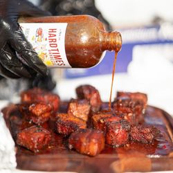Hard Times BBQ - Smoked Pork Belly Burnt' Ends with Hard Times BBQ Sauce