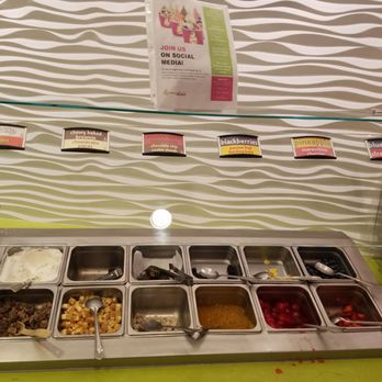 Menchie's Gilbert Gateway Towne Center - Cold Toppings - Desserts Near Me - Gilbert, Arizona Menchie's Gilbert Gateway Towne Center - Cold Toppings - Desserts Near Me - Gilbert, Arizona