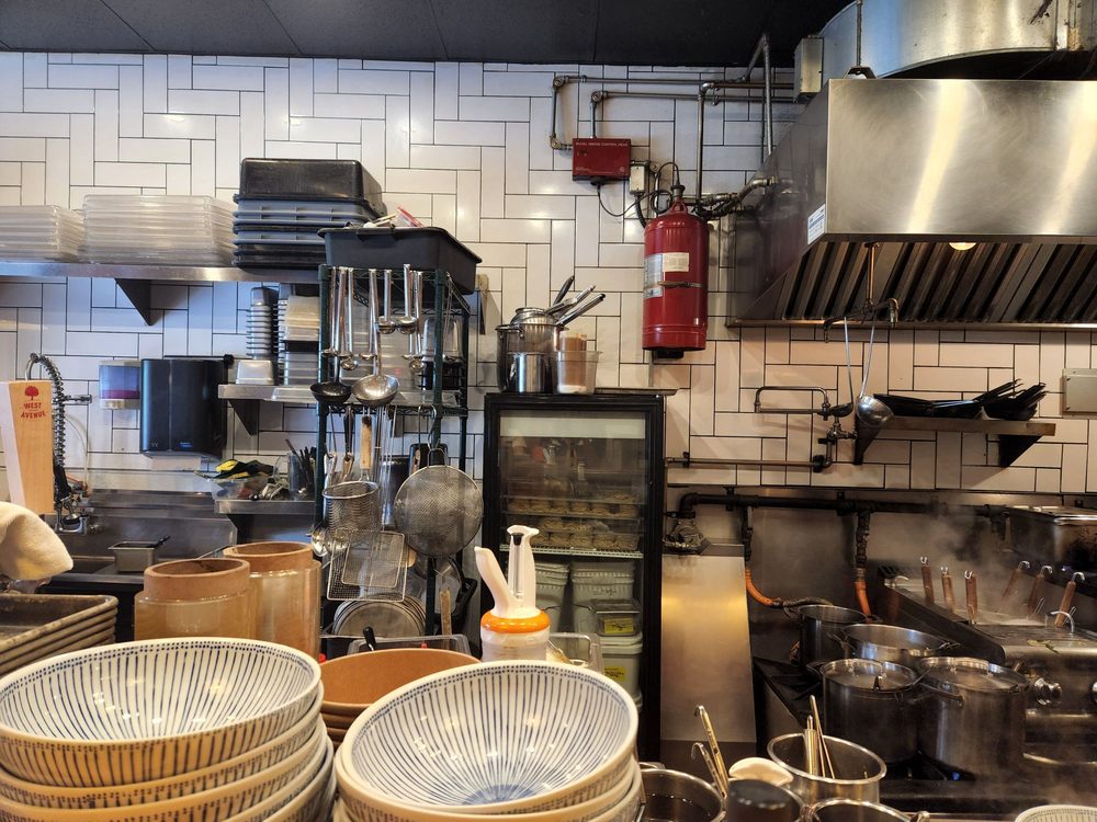 Crafty Ramen - Photo 2