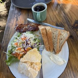 Clean Beach - Complete breakfast with bacon added