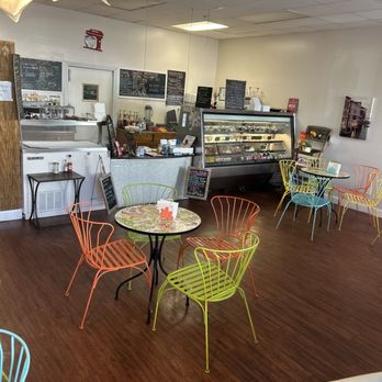 Cafe Veneto - Cute cafe! Bosnia proprietor making amazing food. European baked goods! - Breakfast & Brunch Near Me - Jacksonville, Florida Cafe Veneto - Cute cafe! Bosnia proprietor making amazing food. European baked goods! - Breakfast & Brunch Near Me - Jacksonville, Florida