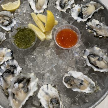 Ostrea - Oysters - Cocktail Bars Near Me - Eastvale, California Ostrea - Oysters - Cocktail Bars Near Me - Eastvale, California