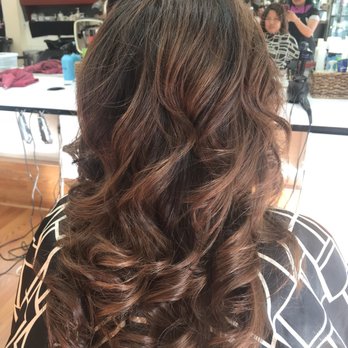 Dimond Beauty Salon - Hair Salons Near Me - Oakland, California