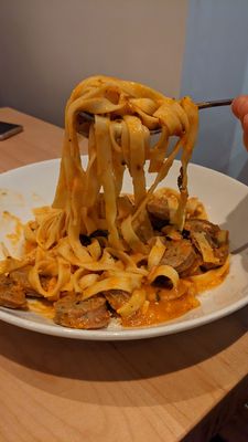 Gussie's Handmade Italian by null