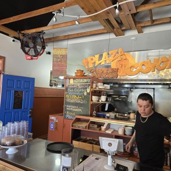 Plaza Coyoacan - Vegan Near Me - Portland, Oregon Plaza Coyoacan - Vegan Near Me - Portland, Oregon