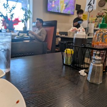 Pho Kadao - This is the server - Vietnamese Near Me - Rosemead, California Pho Kadao - This is the server - Vietnamese Near Me - Rosemead, California