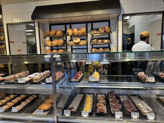 Porto's Bakery and Cafe by null