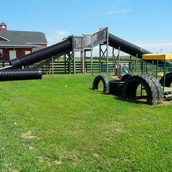 Chaney's Dairy Barn - Play area behind Chaney's Dairy Barn. - Ice Cream & Frozen Yogurt Near Me - Bowling Green, Kentucky