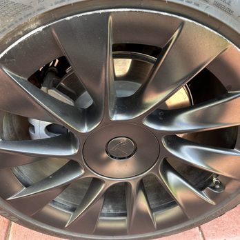 Wheel Revivers - Bad Curb Damage - Wheel & Rim Repair Near Me Wheel Revivers - Bad Curb Damage - Wheel & Rim Repair Near Me