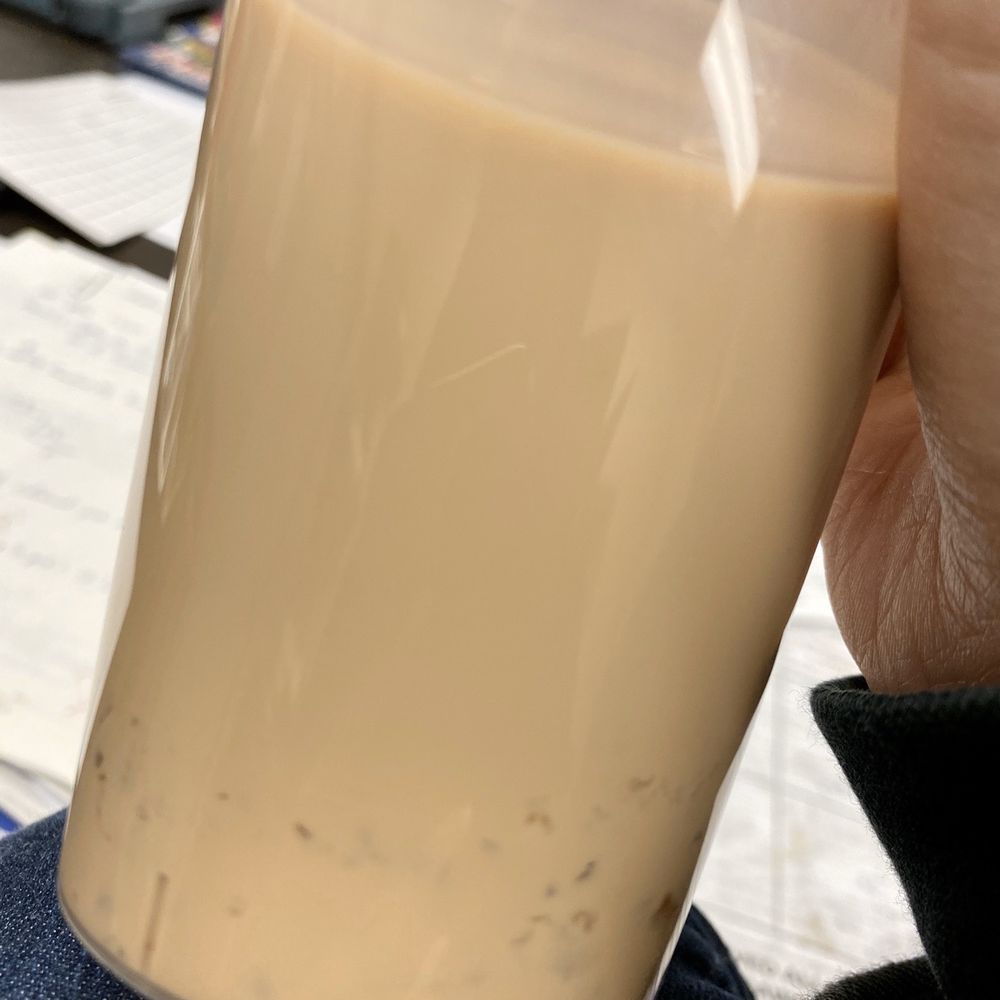Sweethoney Dessert - Milk tea with peach resin (half finished) - Desserts Near Me - Burnaby, British Columbia