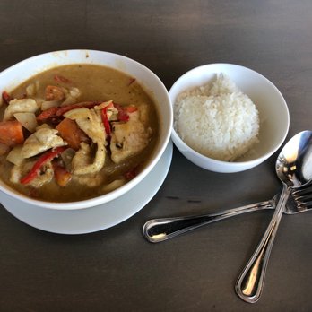 Mandala Kitchen & Bar - YELLOW CURRY, This is the best yellow curry - Thai Near Me - Austin, Texas Mandala Kitchen & Bar - YELLOW CURRY, This is the best yellow curry - Thai Near Me - Austin, Texas