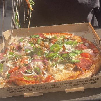 Blaze Pizza - Pizza Near Me - Irvine, California Blaze Pizza - Pizza Near Me - Irvine, California