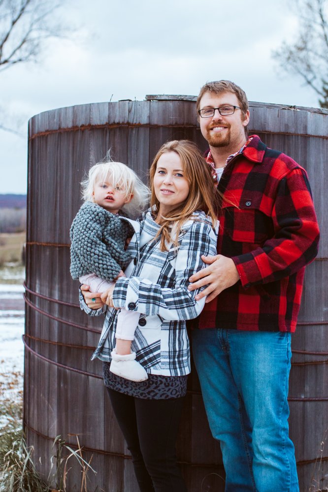 ARIA ROSE PHOTOGRAPHY Updated August 2024 Washburn, Wisconsin