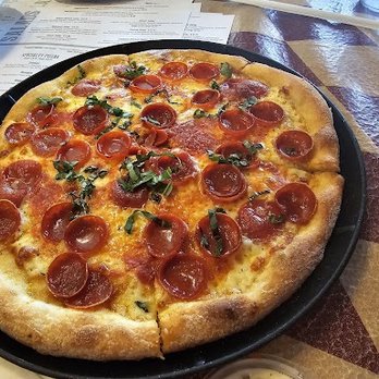 Metro Pizza - Traditional - Pizza Near Me - Las Vegas, Nevada Metro Pizza - Traditional - Pizza Near Me - Las Vegas, Nevada