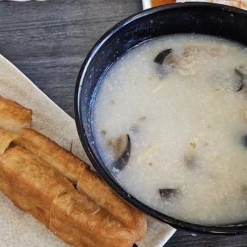 Mr. Champion - Pork & Preserved Egg Porridge with Golden Flour Twist - Cantonese Near Me - Arcadia, California