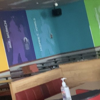 Chuck E. Cheese - Pizza's that are already made and reheated? - Pizza Near Me - Newark, California