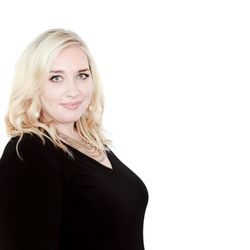 Karissa Eve Medium