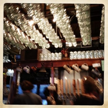 Greenbush Brewing - Geeenbush interior - Barbeque Near Me - Sawyer, Michigan